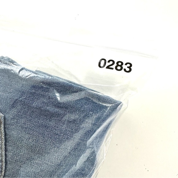 Levi’s Youth Boys Sz 12 Regular 502 REGULAR TAPER Blue Denim Jeans Roll Up Hem - Picture 13 of 13